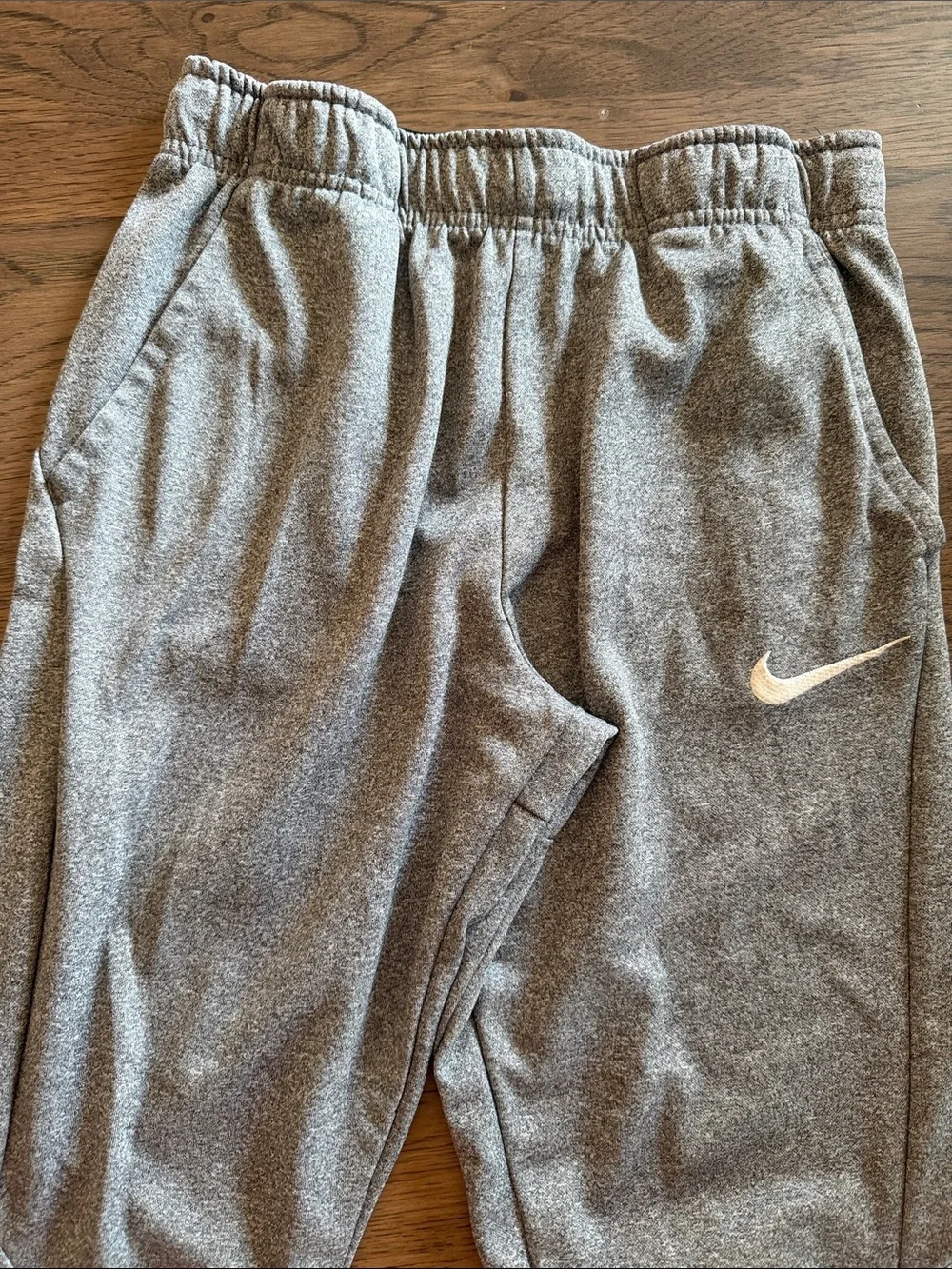 Nike Boys XL Athletic Pants Gray